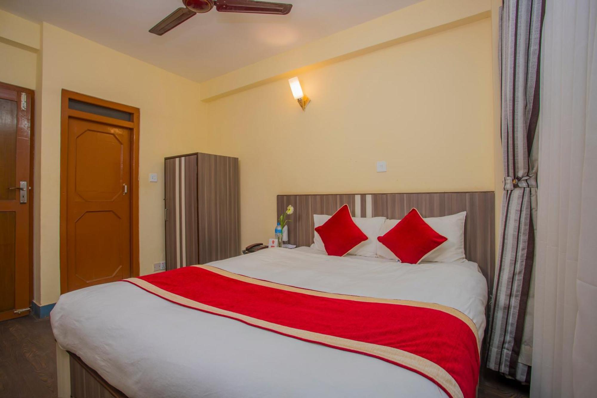 Oyo 297 Hotel Aayam Katmandou Extérieur photo